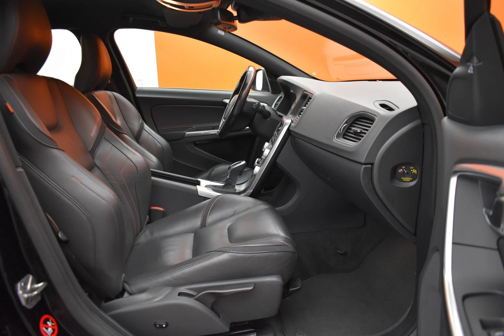 Car Image - NTz72wyZDj1ukYkwuhPH6