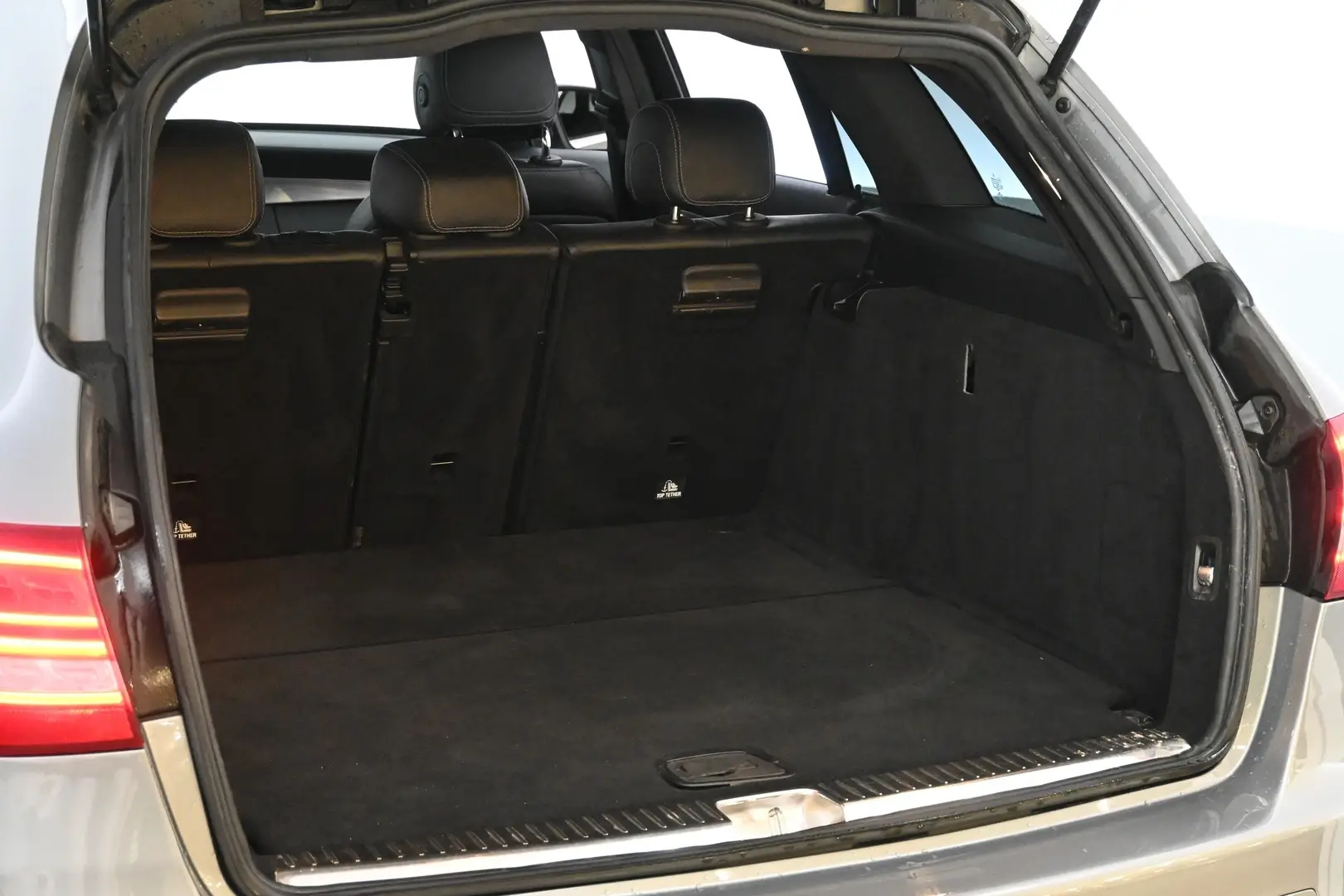 Car Image - 7dHGid6Zq1DvDHPy2uqlW5