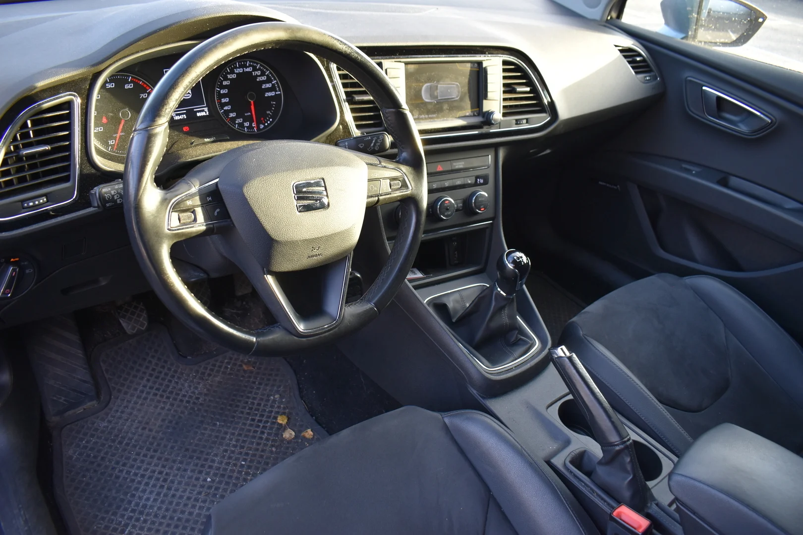 Car Image - 6jxEgd18J8xSDHsDkRssBr