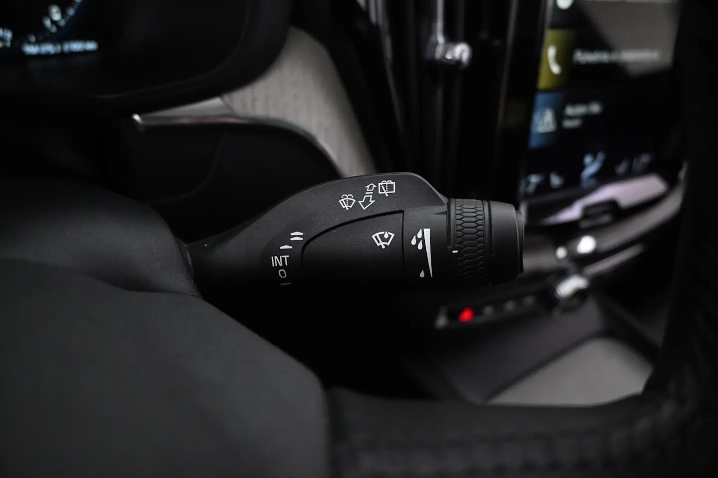 Car Image - LLAOYxD90prPZ24cgEeWR