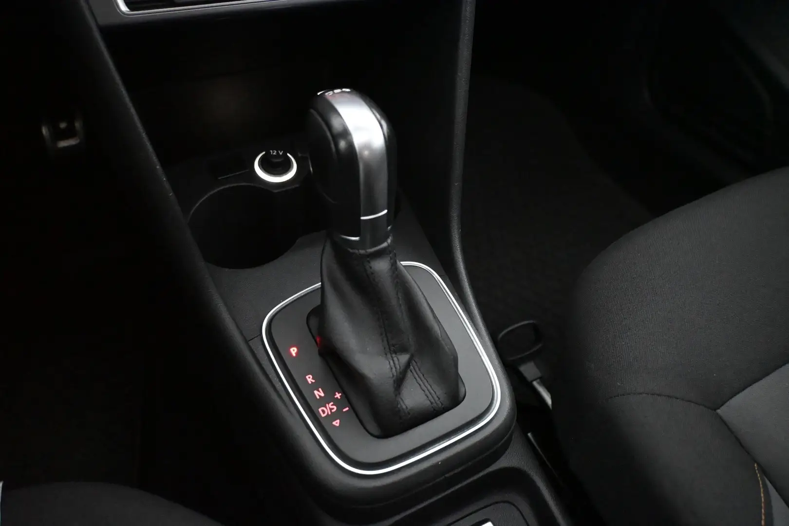 Car Image - 5hRkiupcbR0r24bLlS9lIb