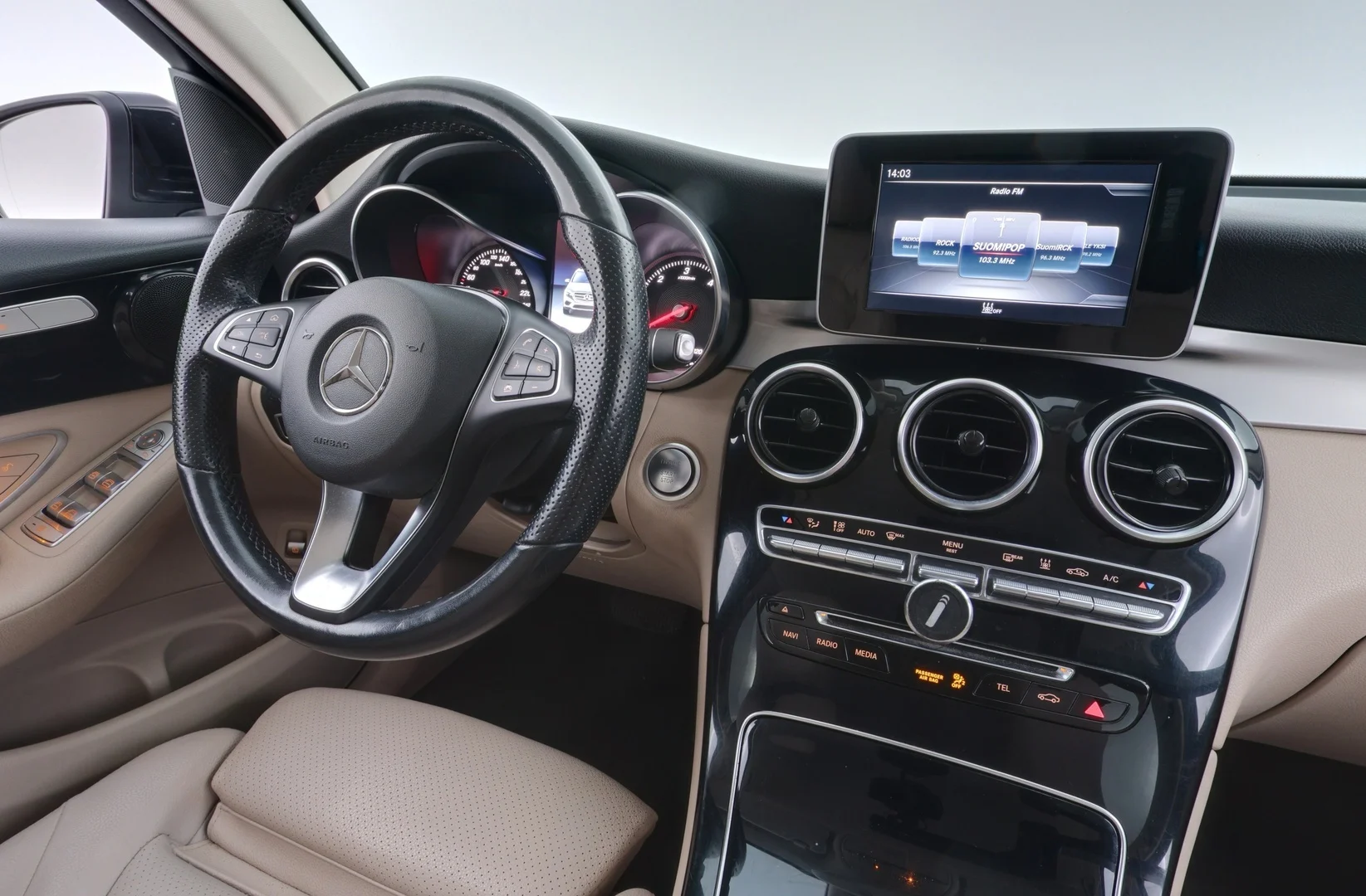 Car Image - 4yxdYNvVBIlNGoBeuJRYWy