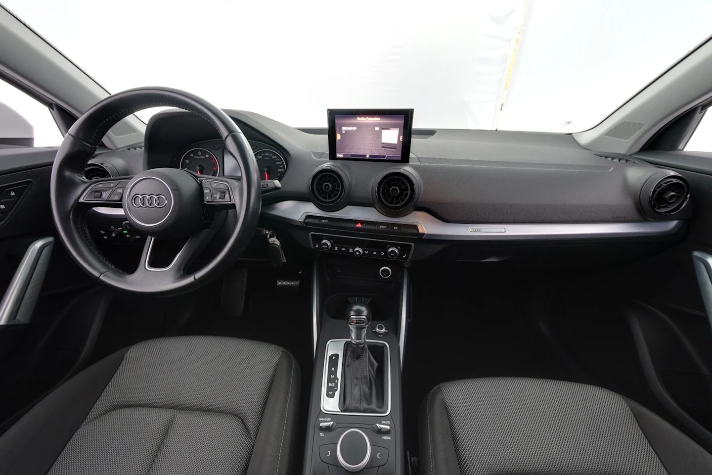 Car Image - 4PqGnkHsZnCw1aOQ4Tu3ri