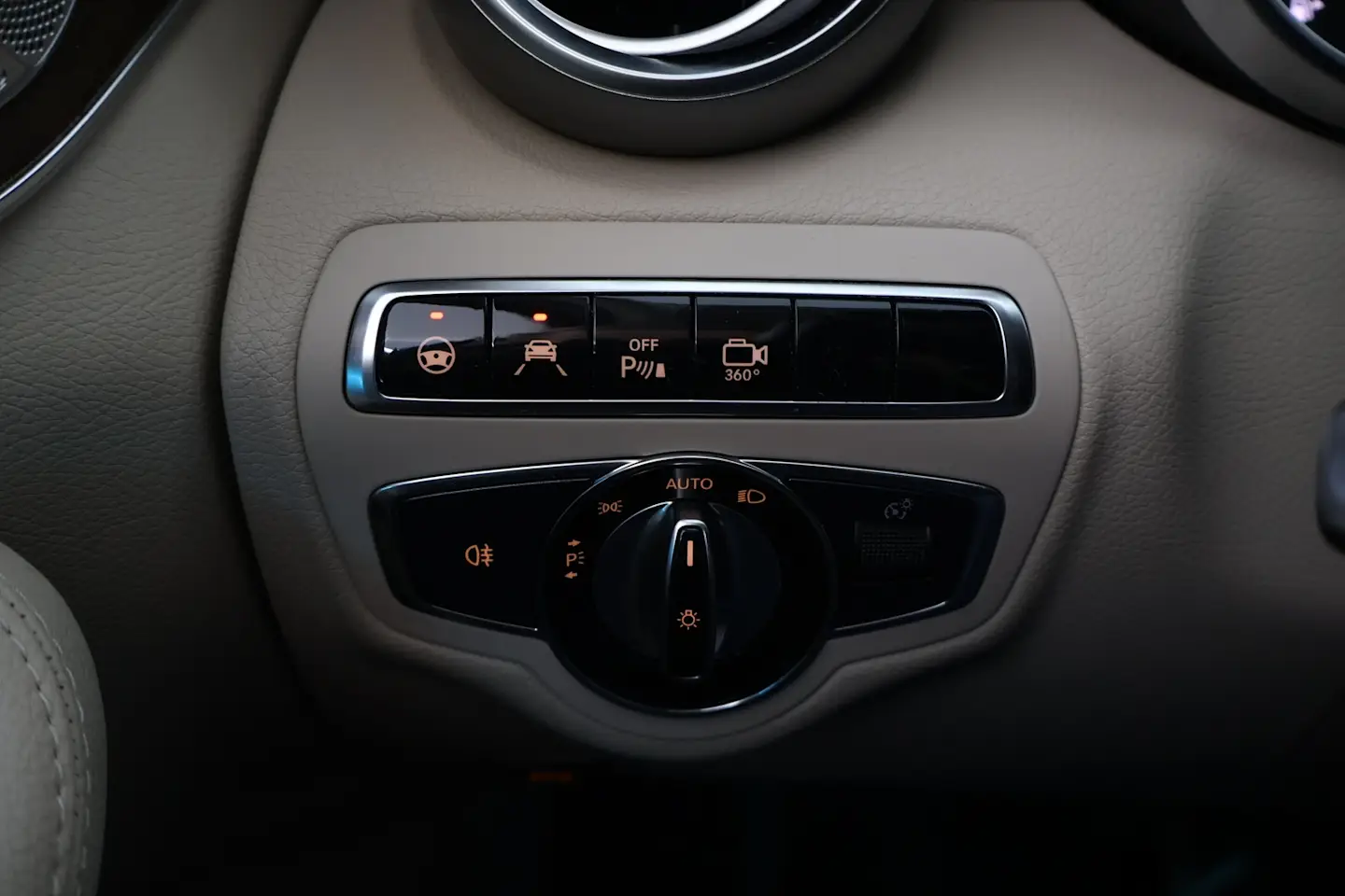 Car Image - 3zFJT5t2oHSzsKCHSpiC45