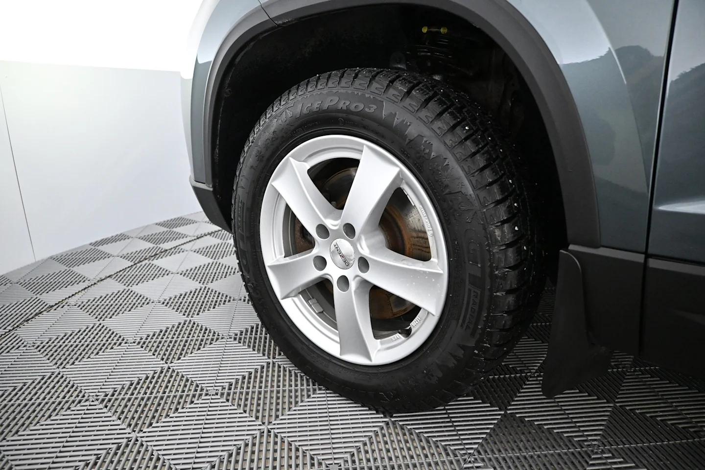 Car Image - 4oGaVHTOLETGPC51V91q7m