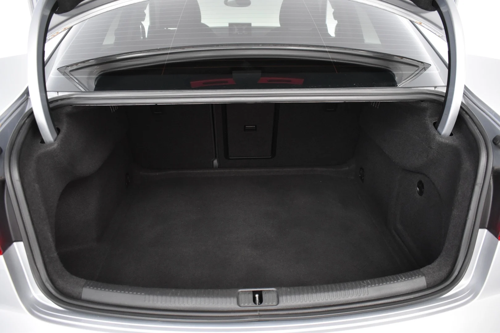 Car Image - 7GAiAaJripgpHOS5N2KVvM