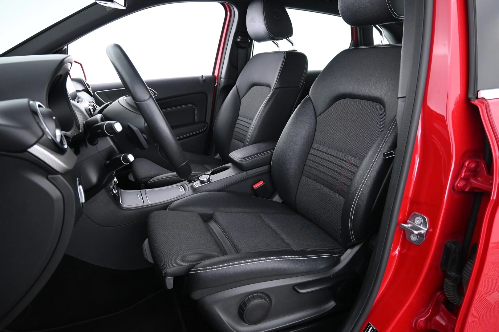 Car Image - 6qQjhx7ok5xVAnmonClfoC