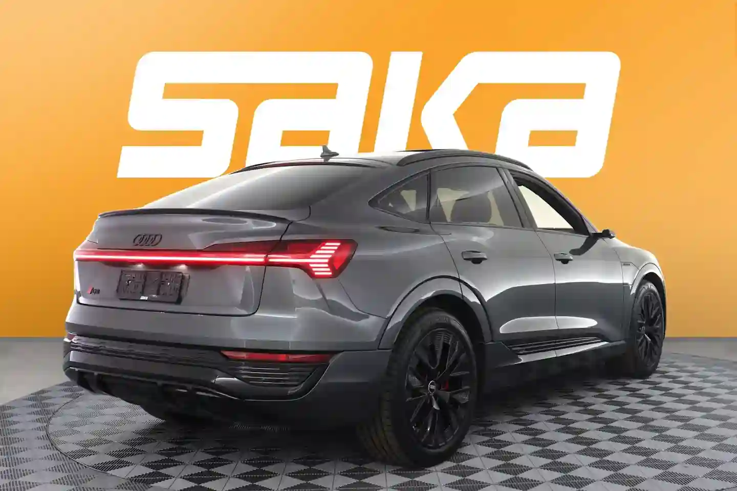 Car Image - 1Jx7JLmWcAs2D2pMn0isEH