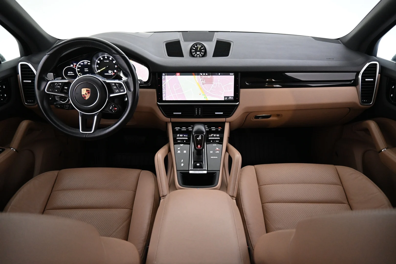 Car Image - 5mUsJwtG5P0Ugz4Ym8yZGq