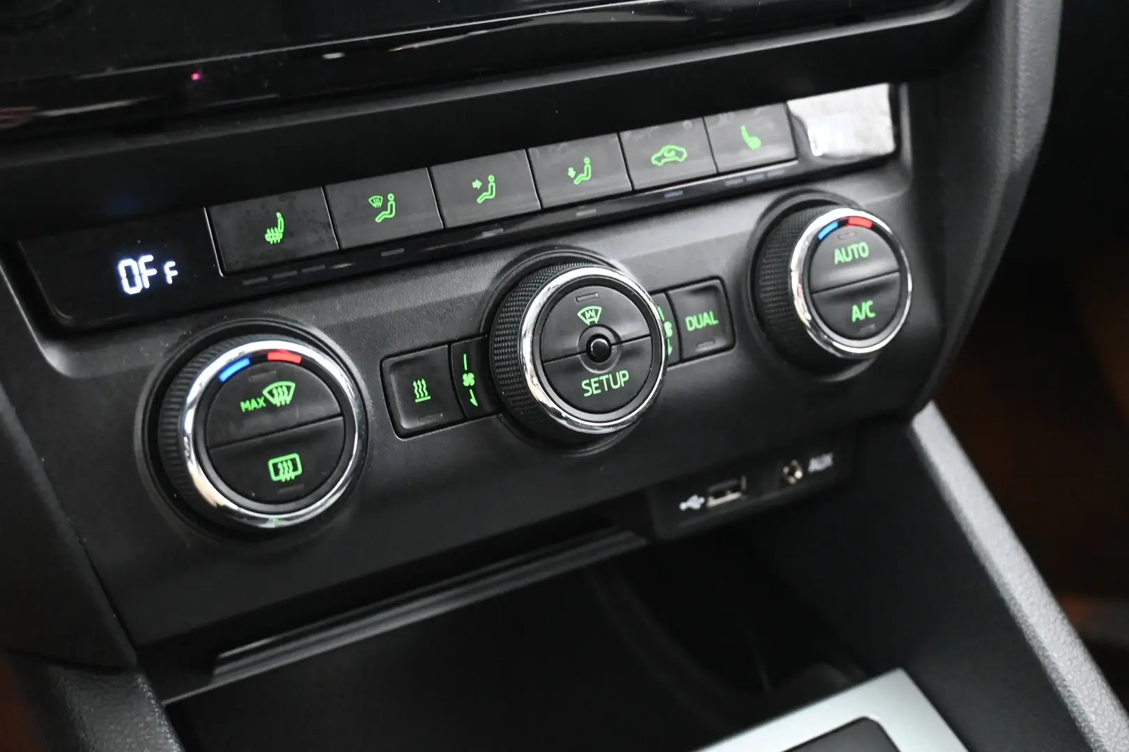 Car Image - 6uP9j8PVpmDpYNYIxBjsod
