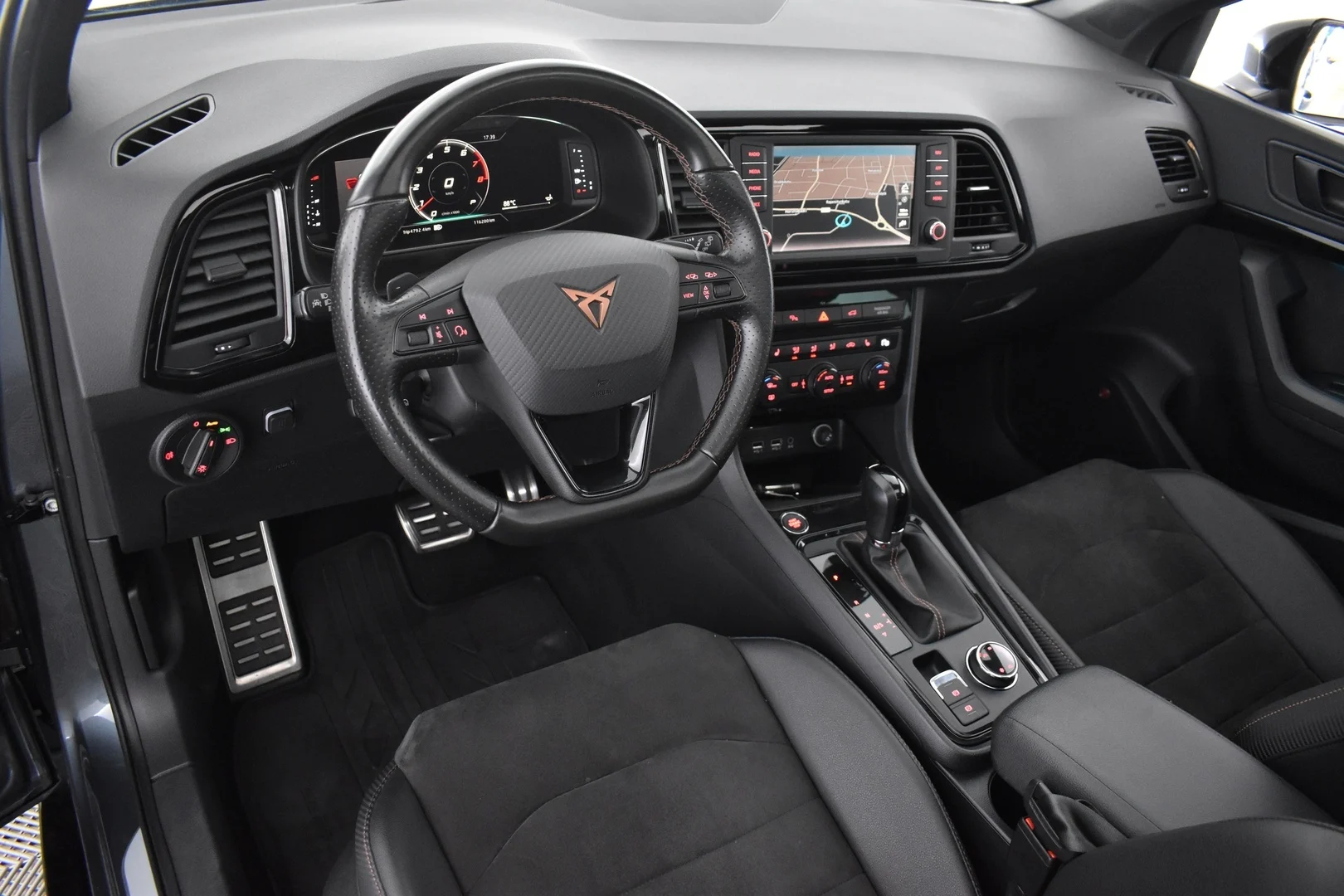 Car Image - 2NJJGaFLSPSKbwHhgDcmLL