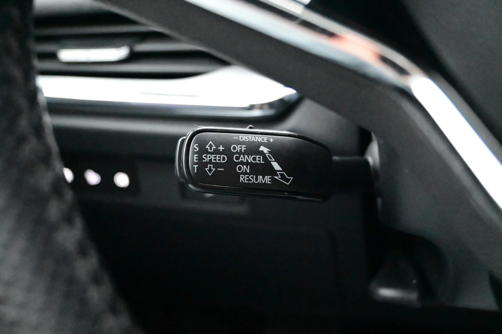 Car Image - 5OruXhWb8DyfR93AGCXmi9