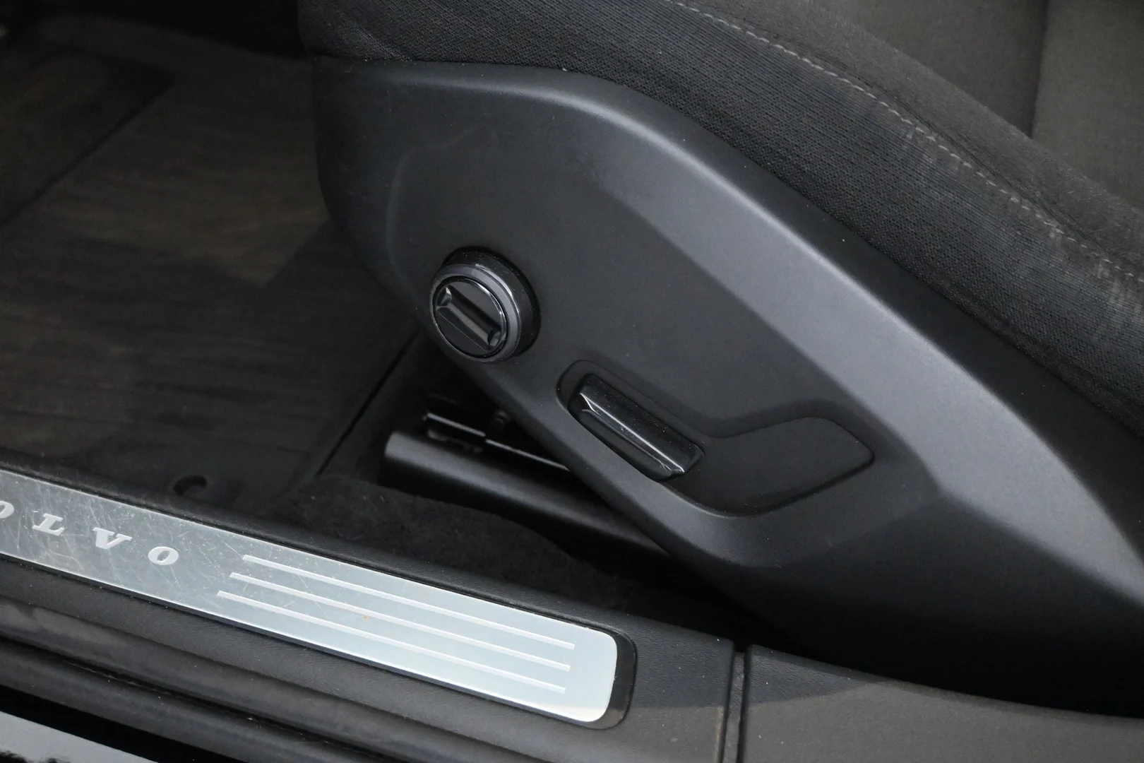 Car Image - soVhoiRua7KVkMh8Yt4uc