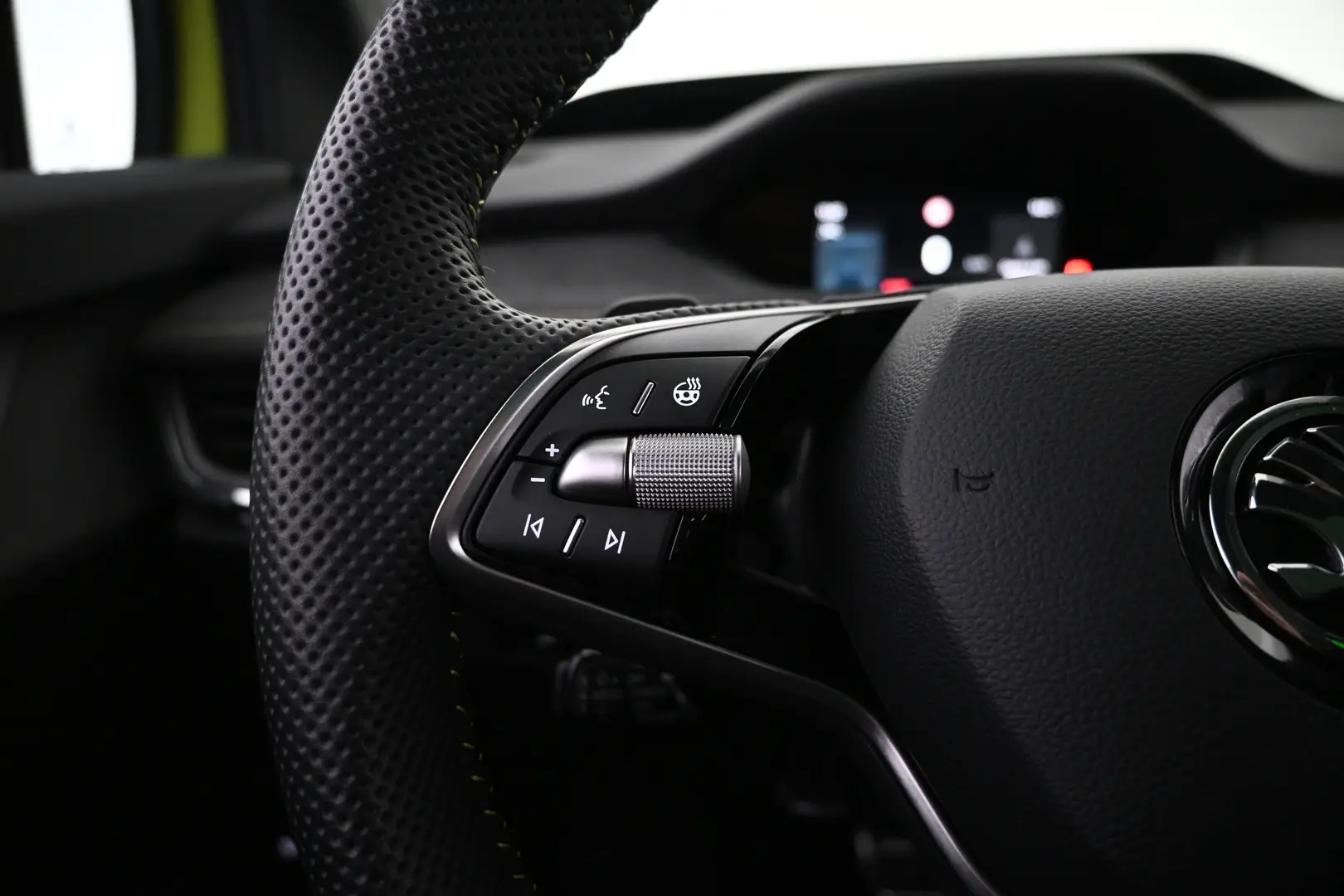 Car Image - 1imC91tFYw5fTDuZkF7m7g