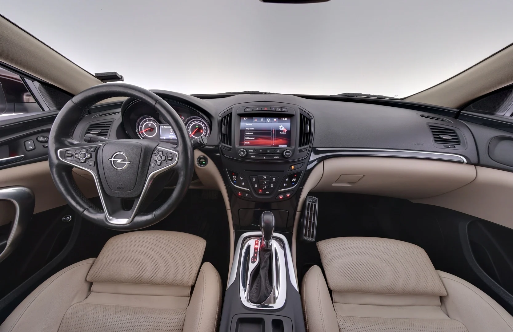Car Image - 5Rw1DgJBAal4BGzSOMy0Pw