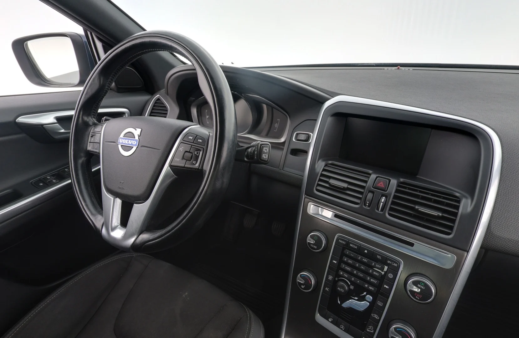 Car Image - 448k6jQdzQPfSY5bvioa6y
