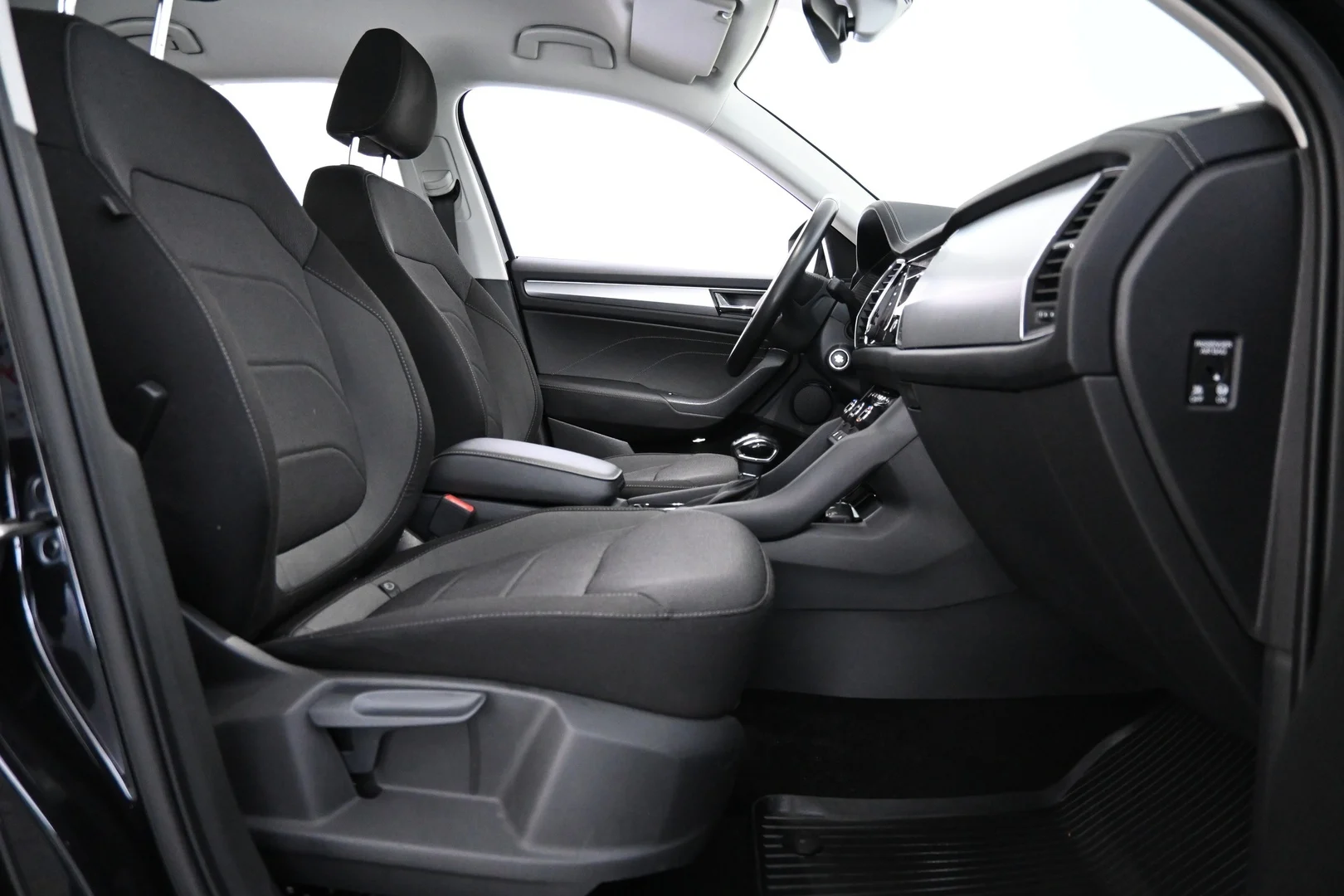 Car Image - 2d85Oamn0bgTar6RktC7Sf