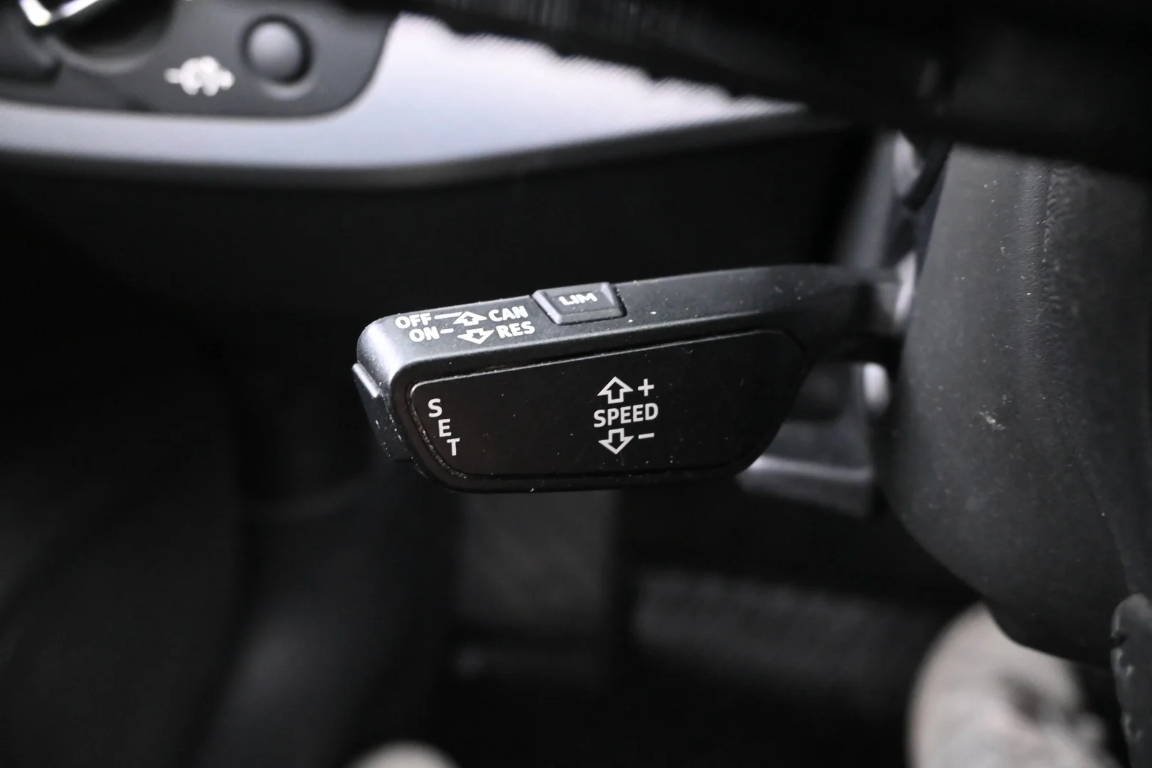 Car Image - 2A1Rk5YV7nTIVQNIiacGlt