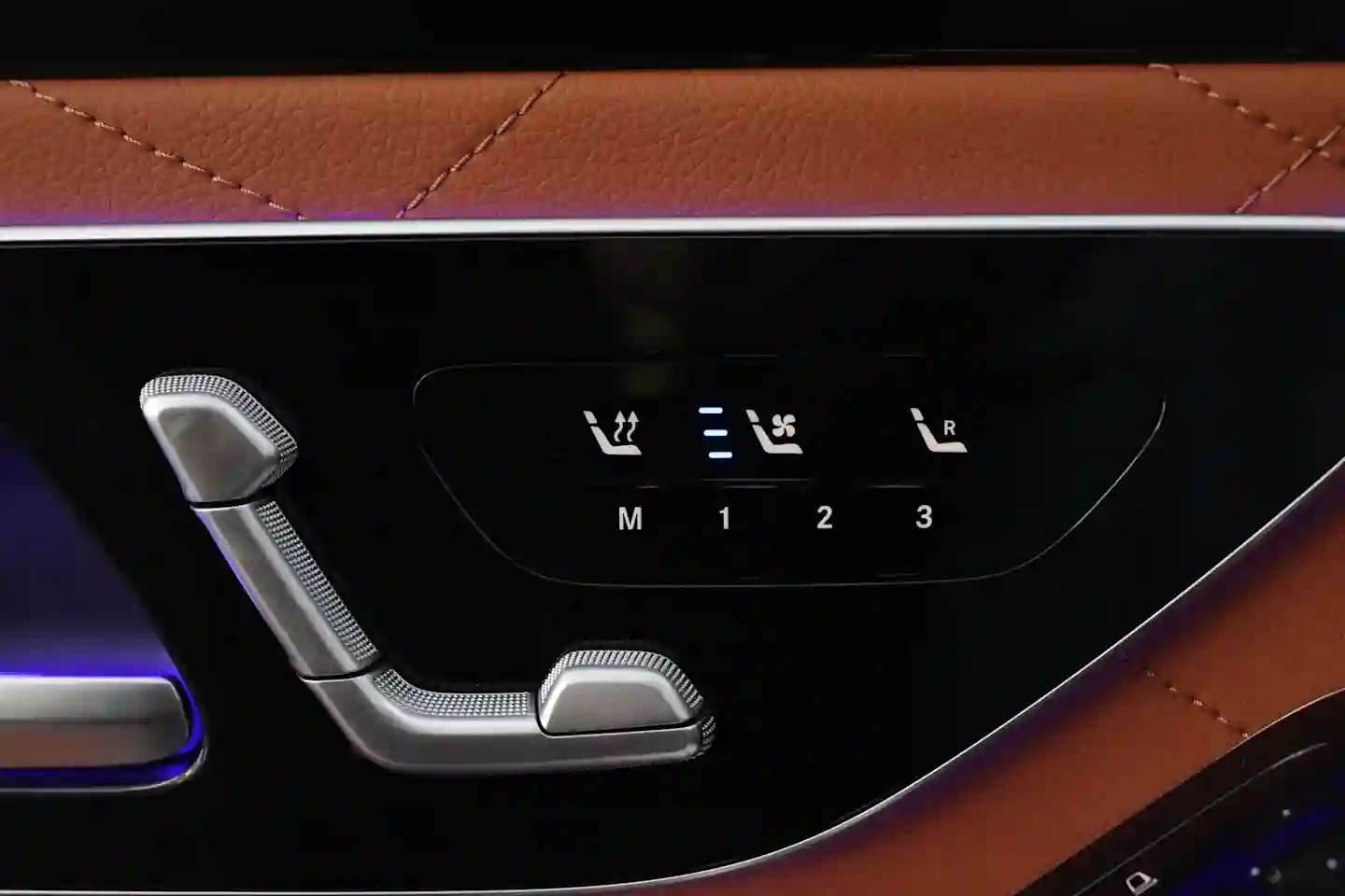 Car Image - 4kjfei9EVIVg7wmkXoPelO