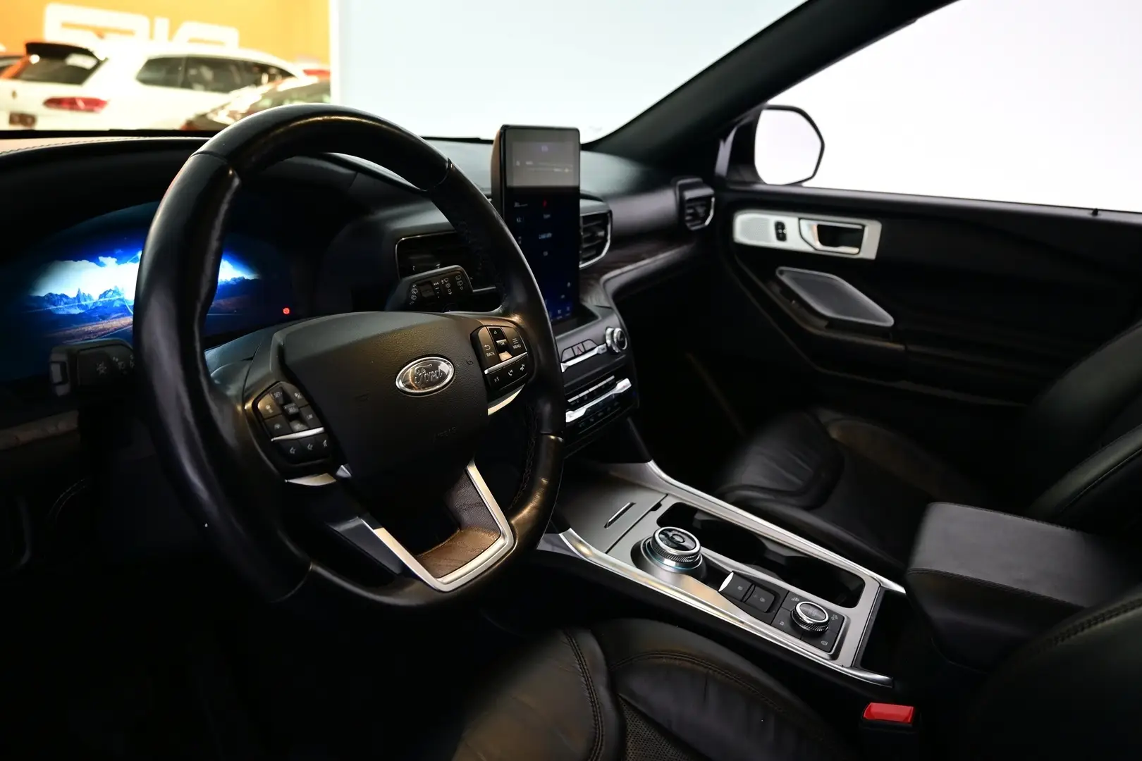 Car Image - 6IKjRzBbKOeRXORRsgRhOW