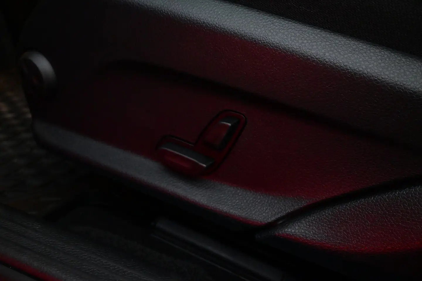 Car Image - 3nijoH3Uyk6cjw05FLzJx4