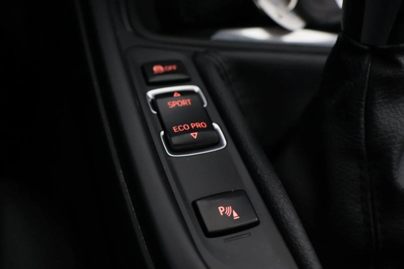 Car Image - 6iIB1xkVMS4LffP70Cuv5p