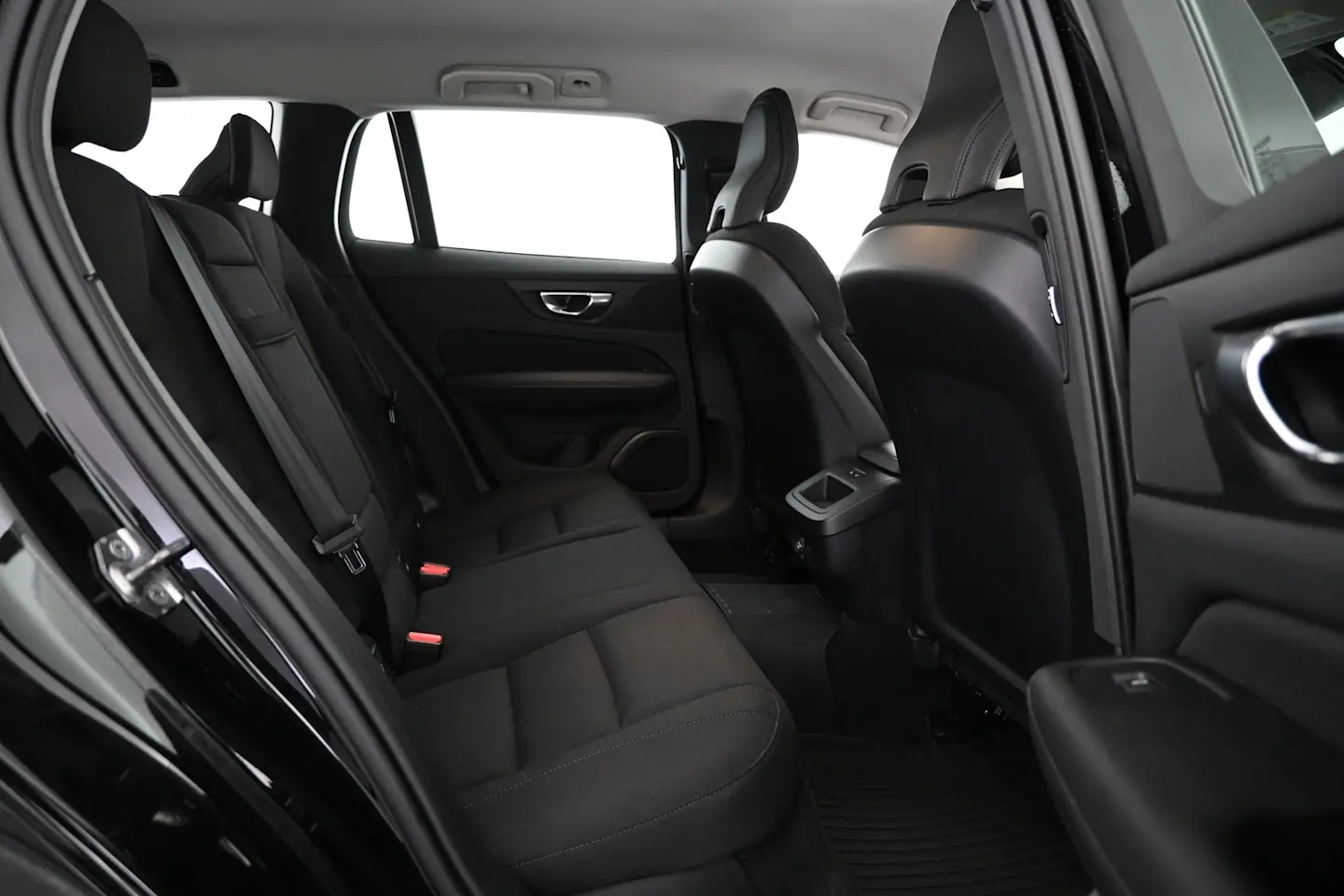 Car Image - 3UXY5NHxQBB8qnZgdzFb1w