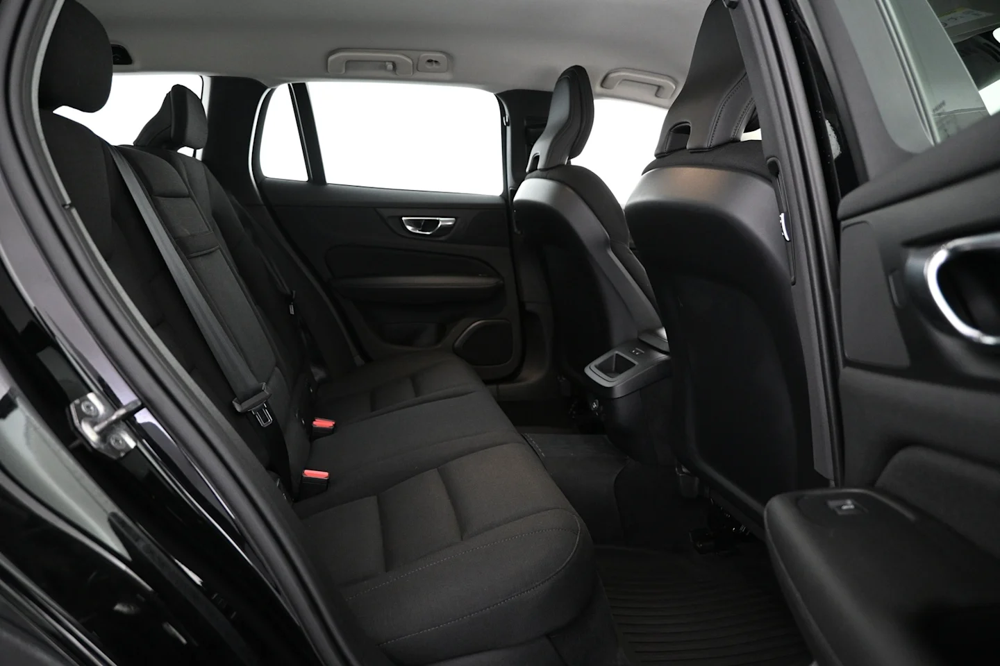 Car Image - 3UXY5NHxQBB8qnZgdzFb1w