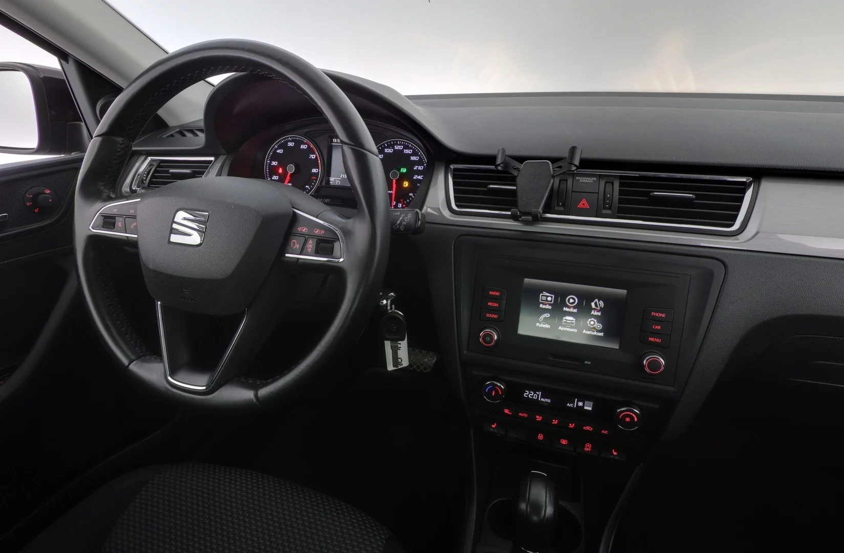Car Image - 4sxqvNCqpJUUz6jqQG4T43