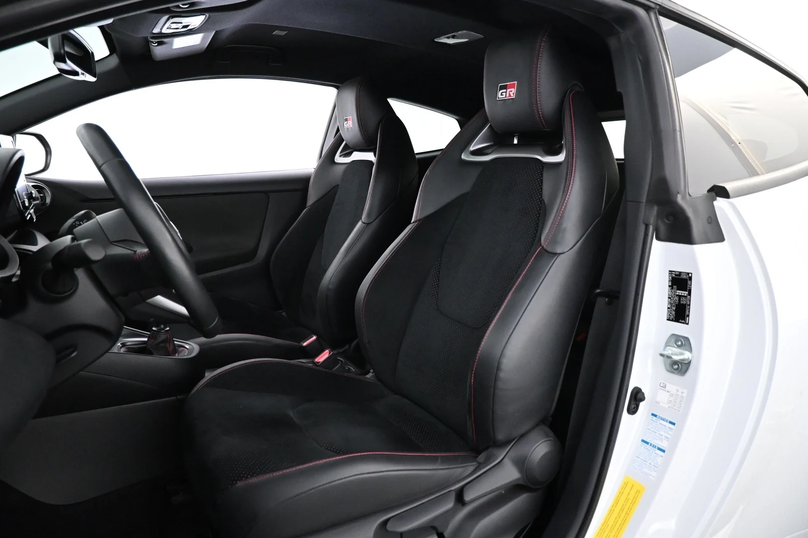 Car Image - 6MySIoFZ0kVU4IIbdhkwbO