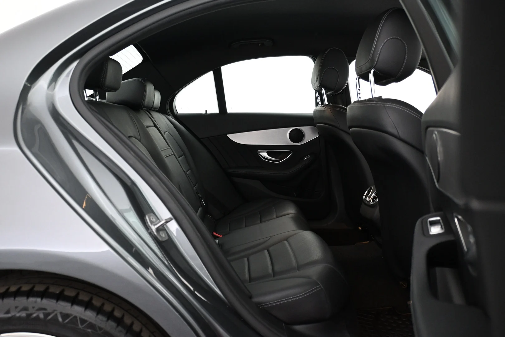 Car Image - 2hHrXcLahSCigf4yiGwEgm