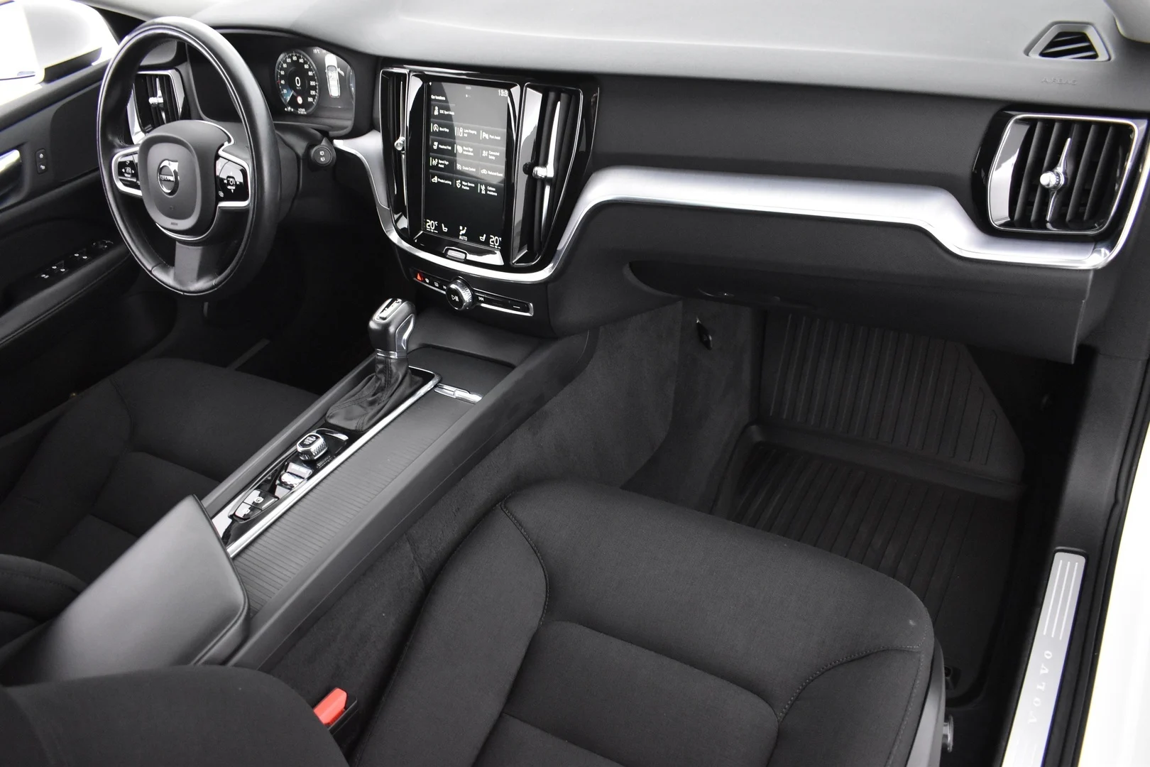 Car Image - 5pN36S9n7BJ4bsQlznTVhp