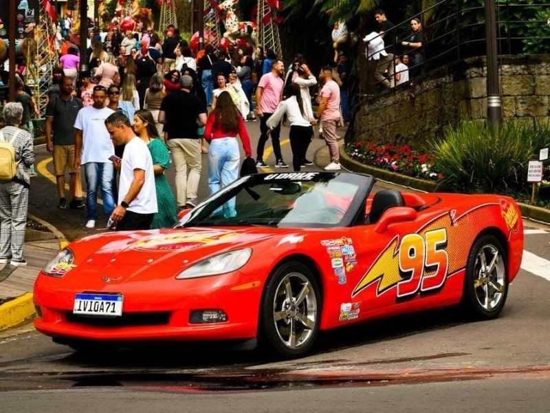 Udrive Exotic Cars - Corvette