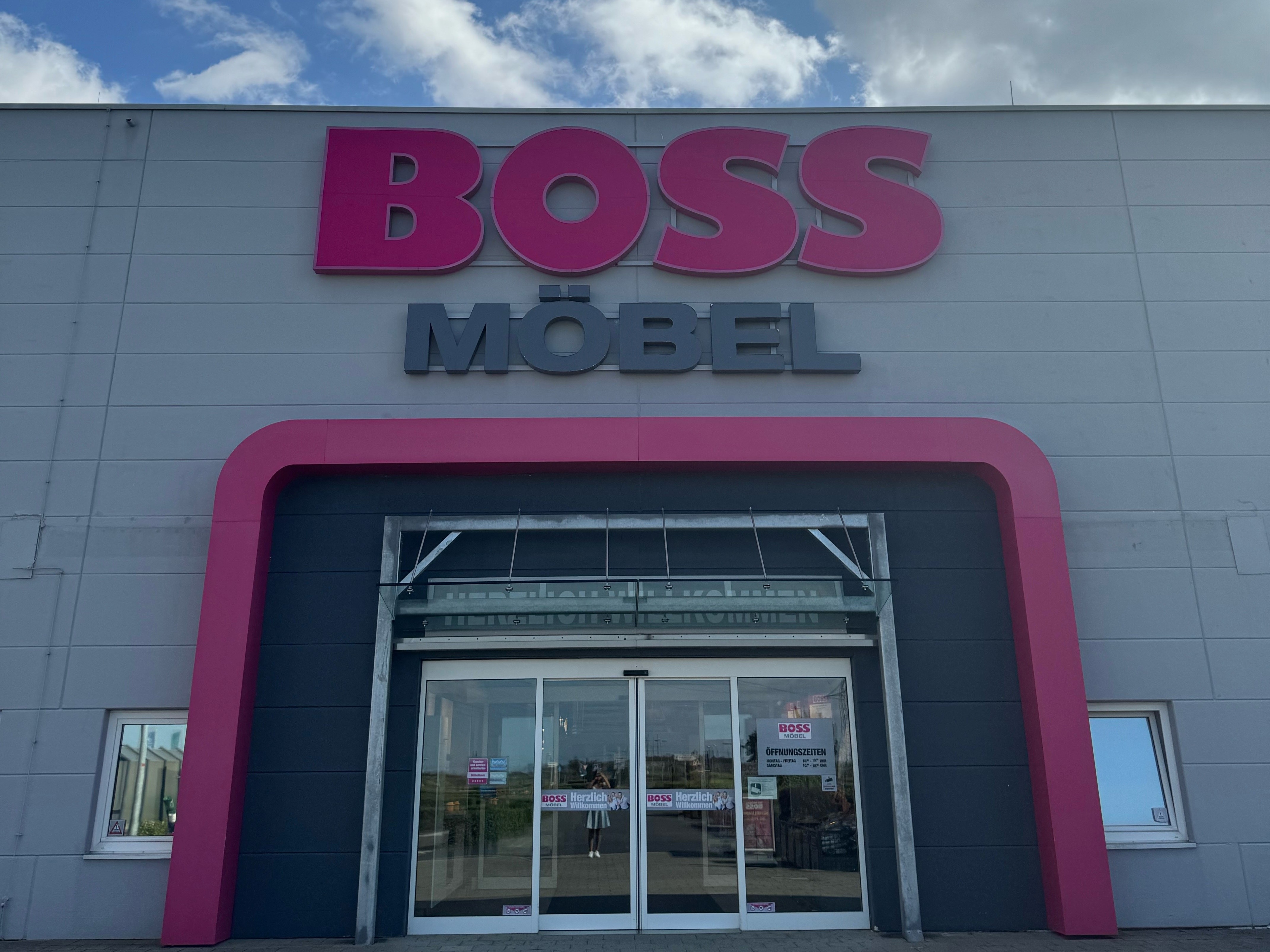 Möbel Boss Frechen