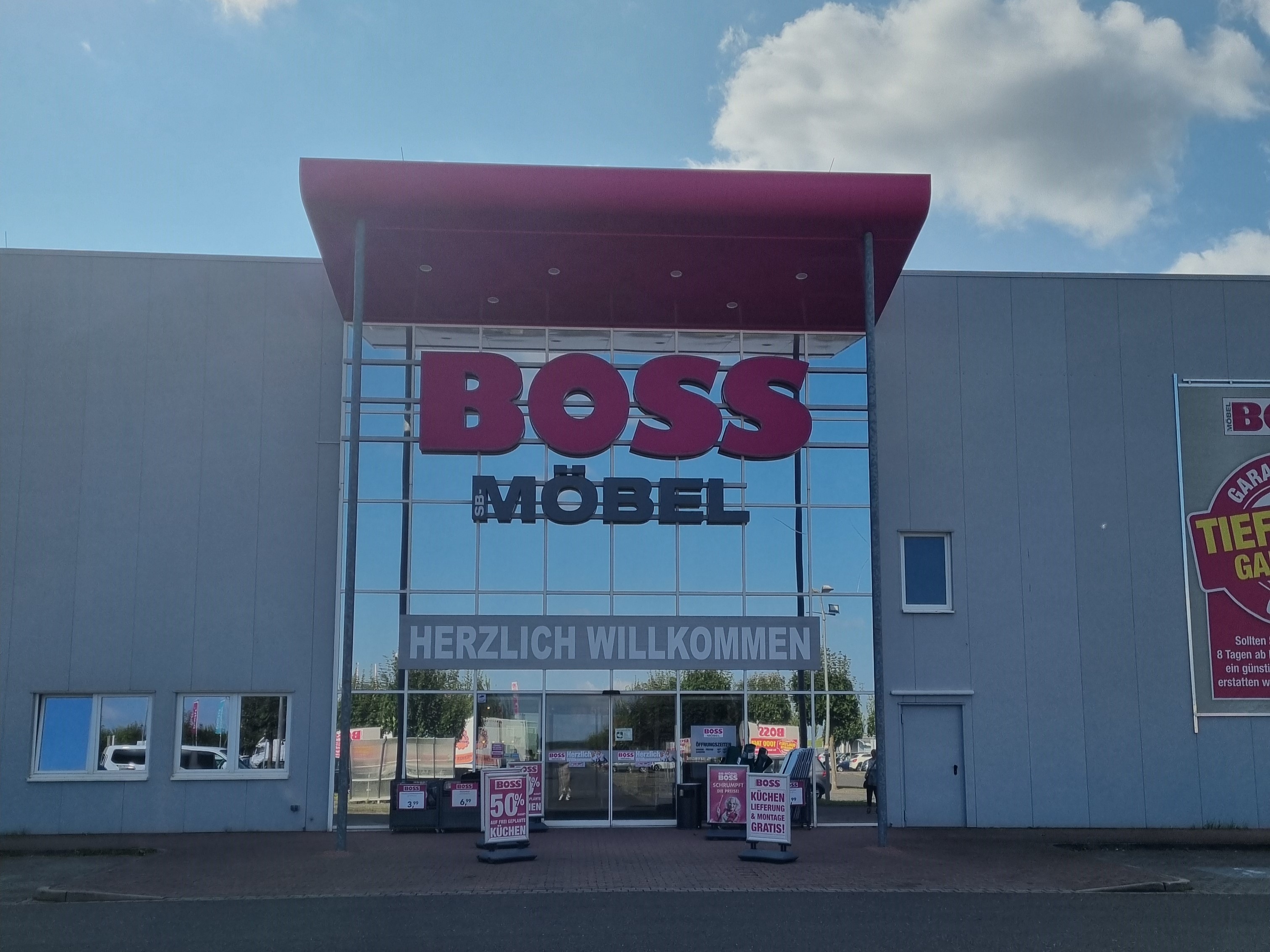 Möbel Boss Köln-Lind