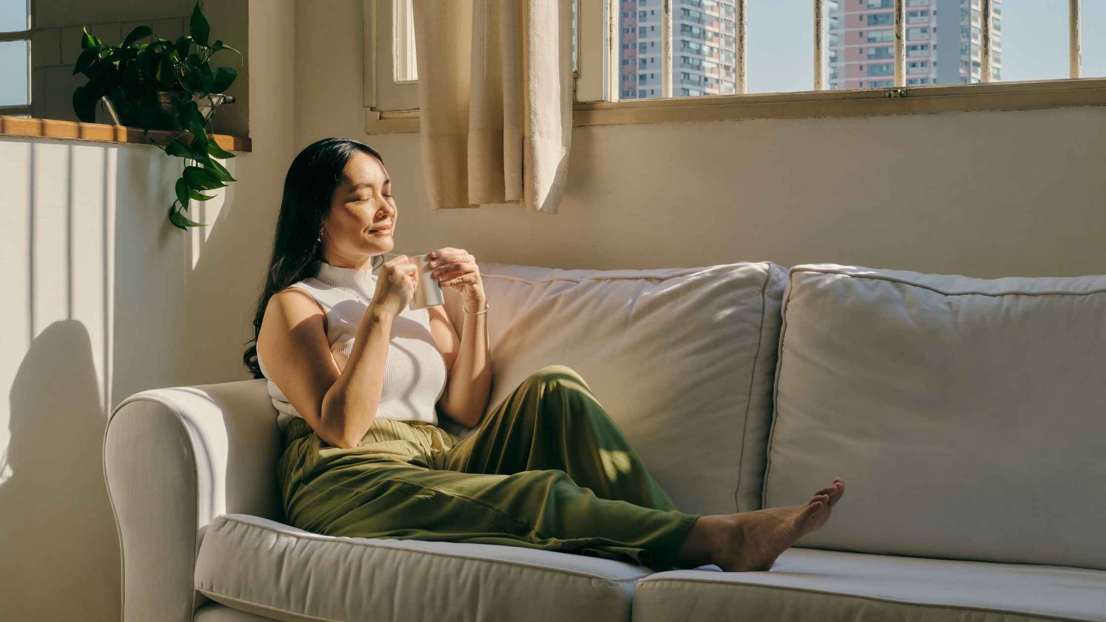 woman-practicing-mindfulness-for-DBT
