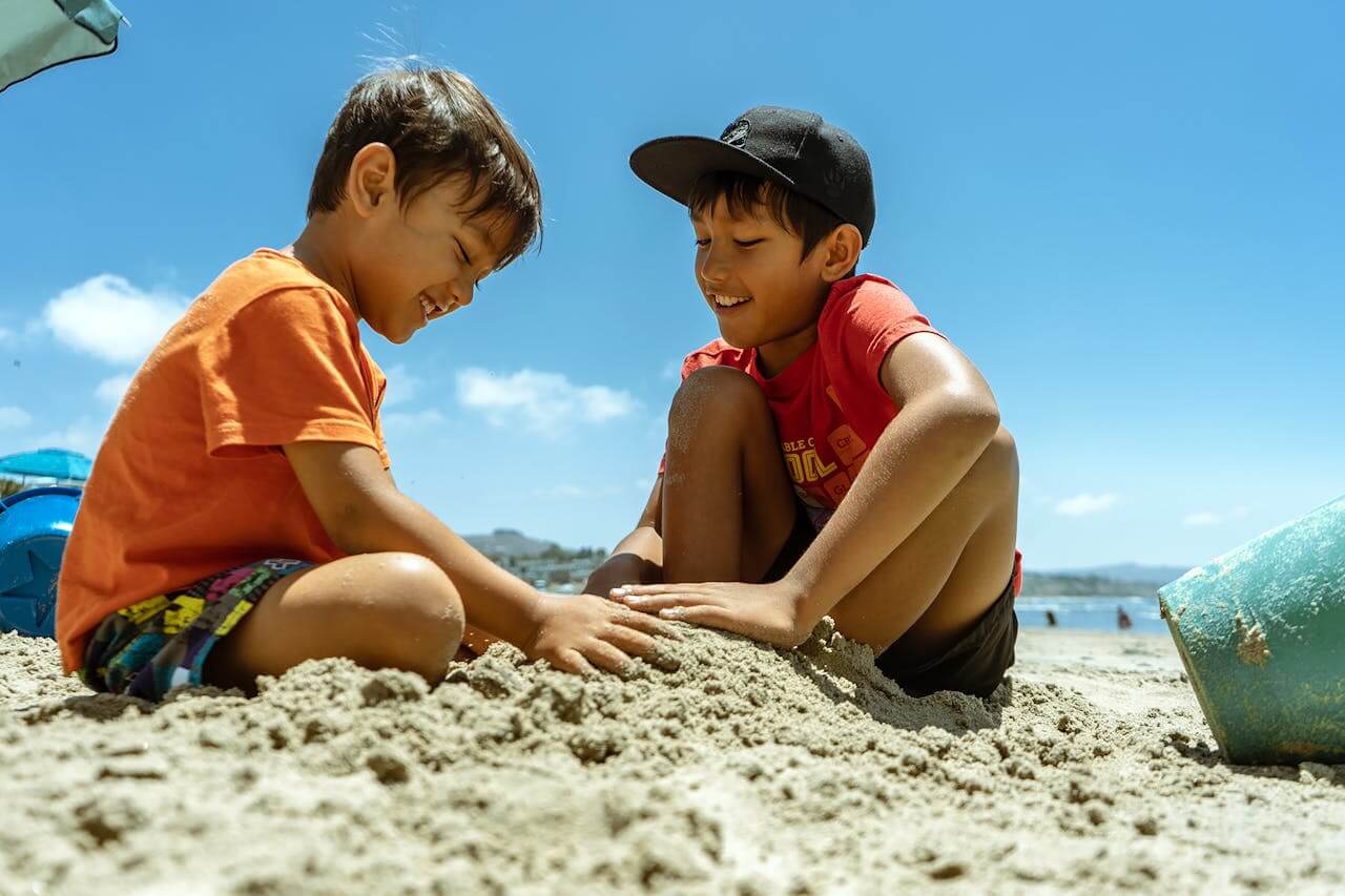 confident-children-playing-together