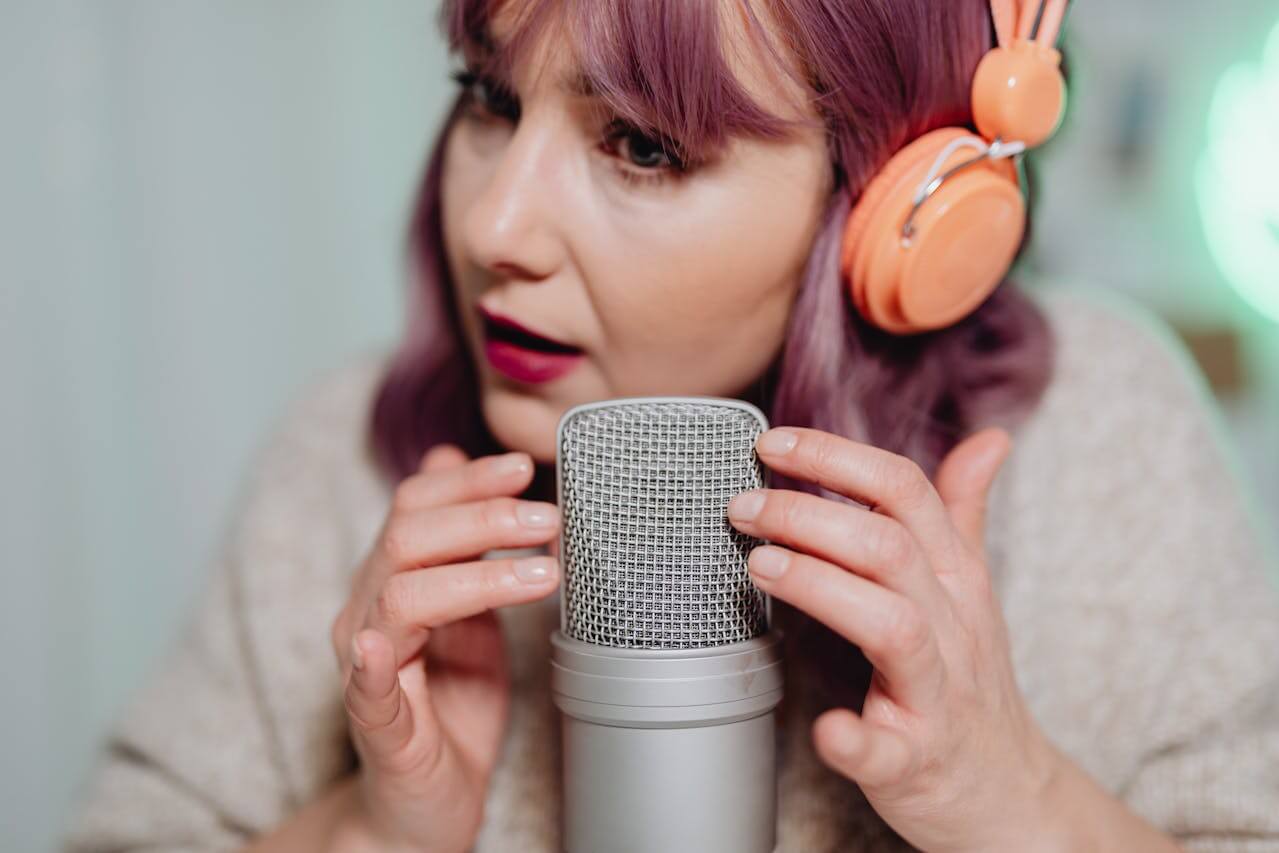 a-vlogger-creating-asmr-content