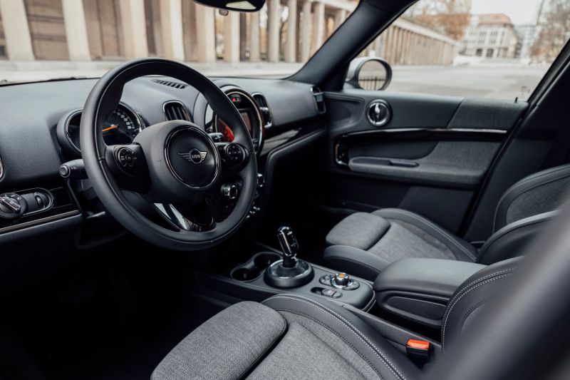 SN Brand-Imagery MINI-Countryman Interiors 003 ID 7358