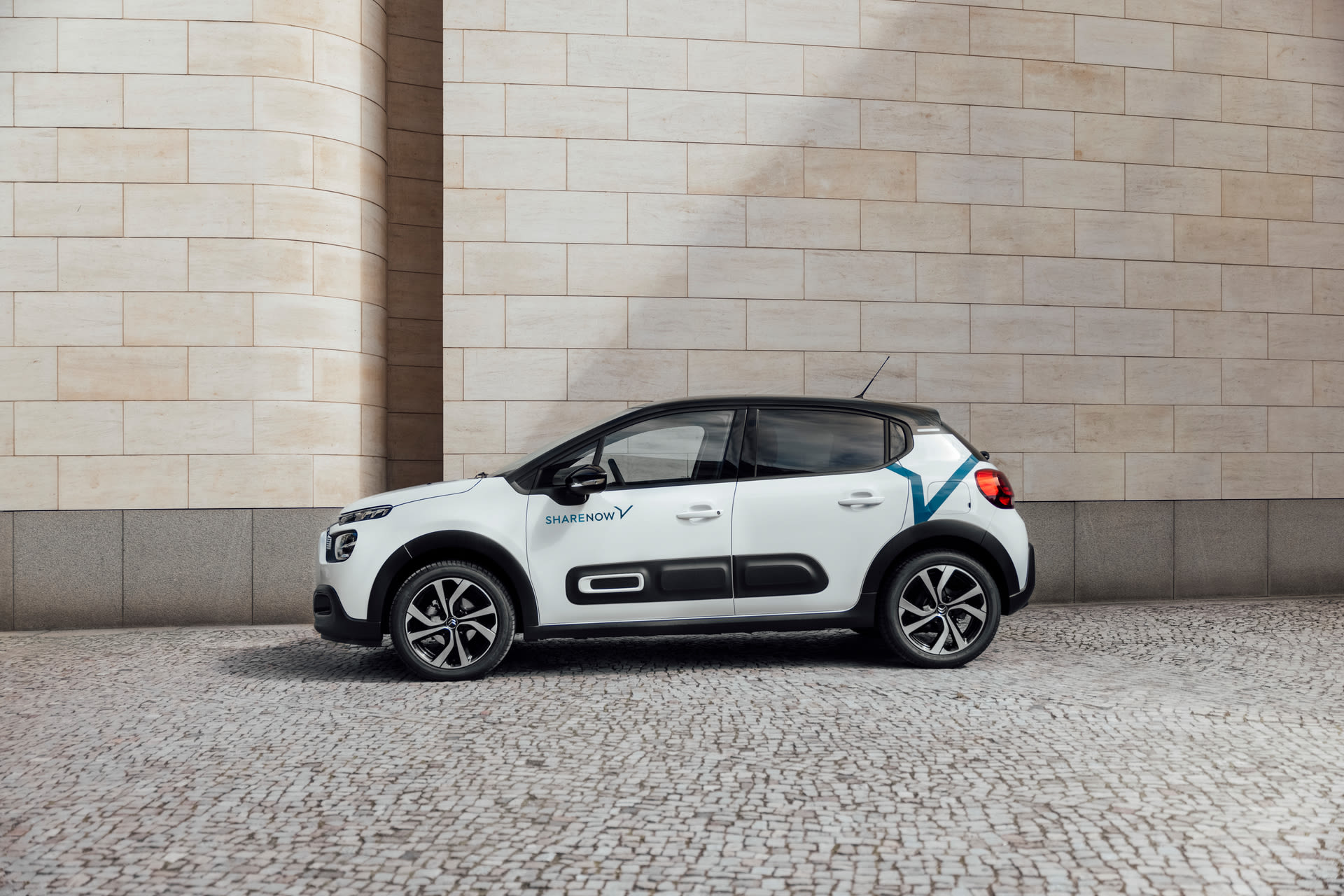 Fußballplatz Mieten In Der Nähe Citroën C3 mieten | SHARE NOW Deutschland