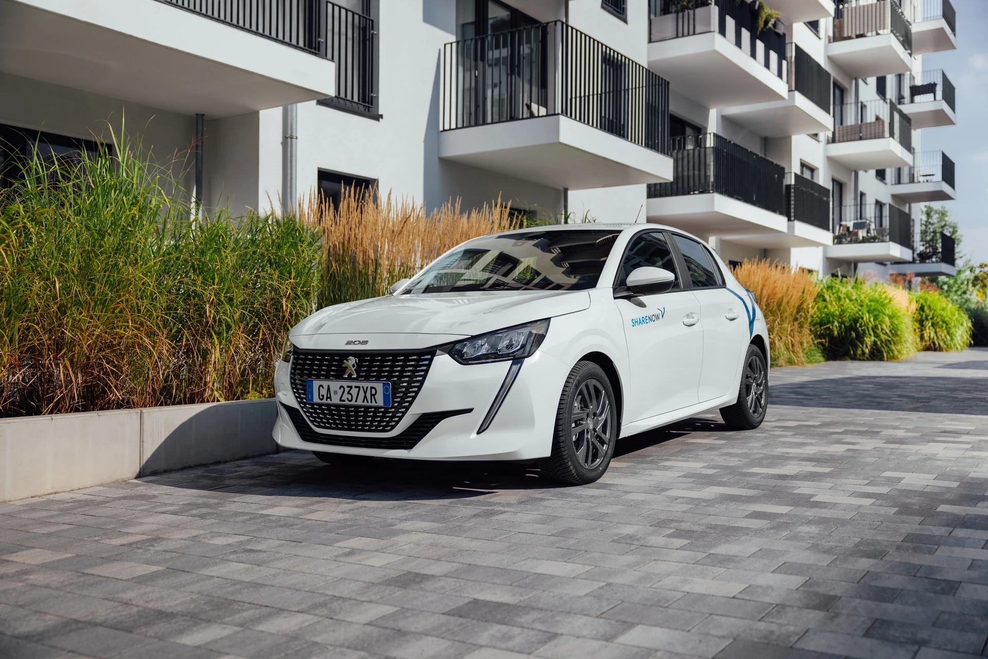 Updates for Peugeot 208