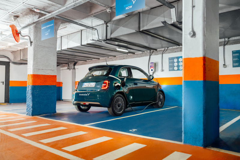 share-now-infleeting-fiat500-e-madrid-18-charging ID 8867