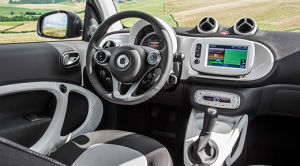 cars-smart-fortwo-interior-1