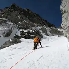 Salendo il Canale Ferrari