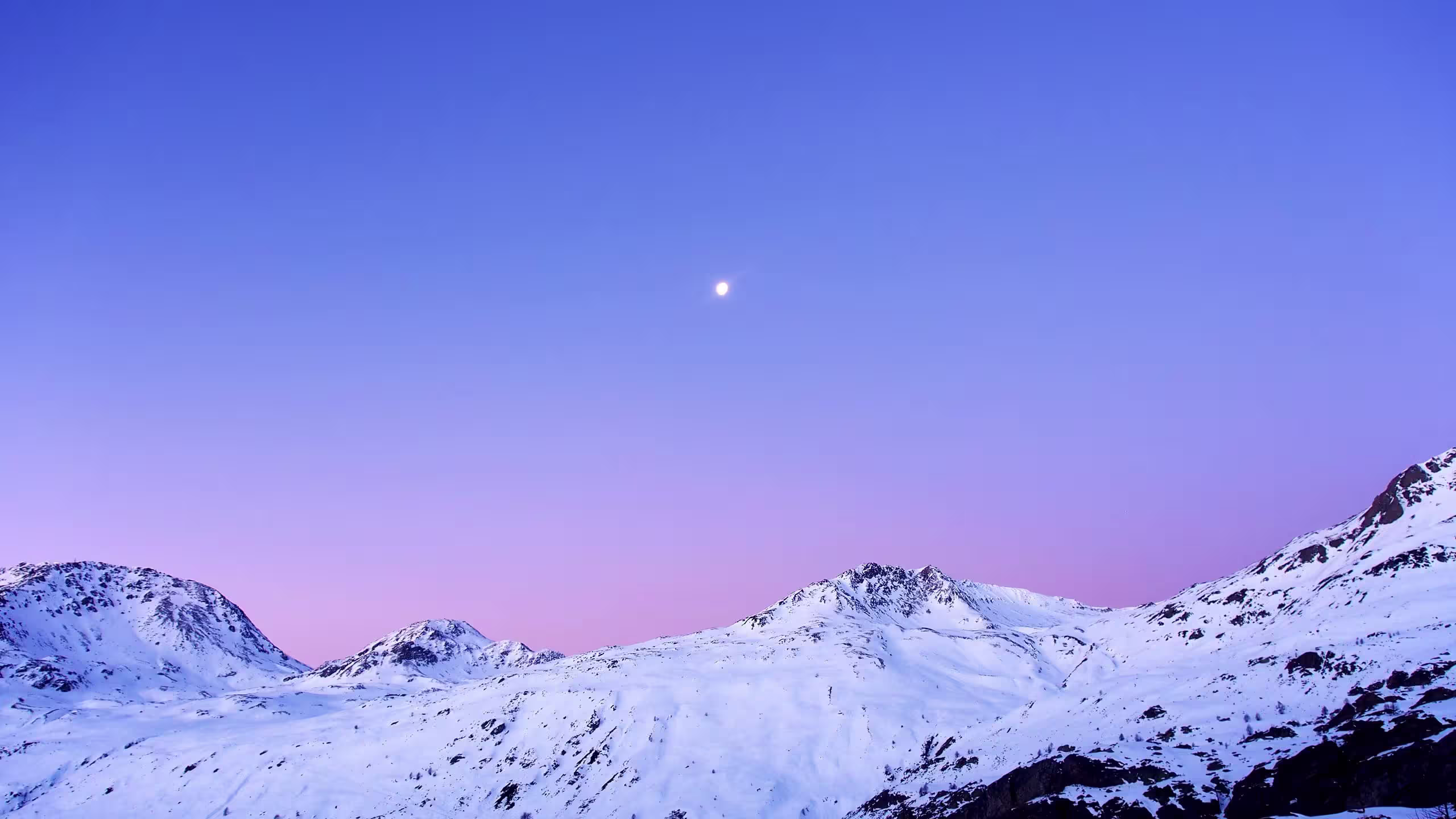 Alba di luna al Sempione