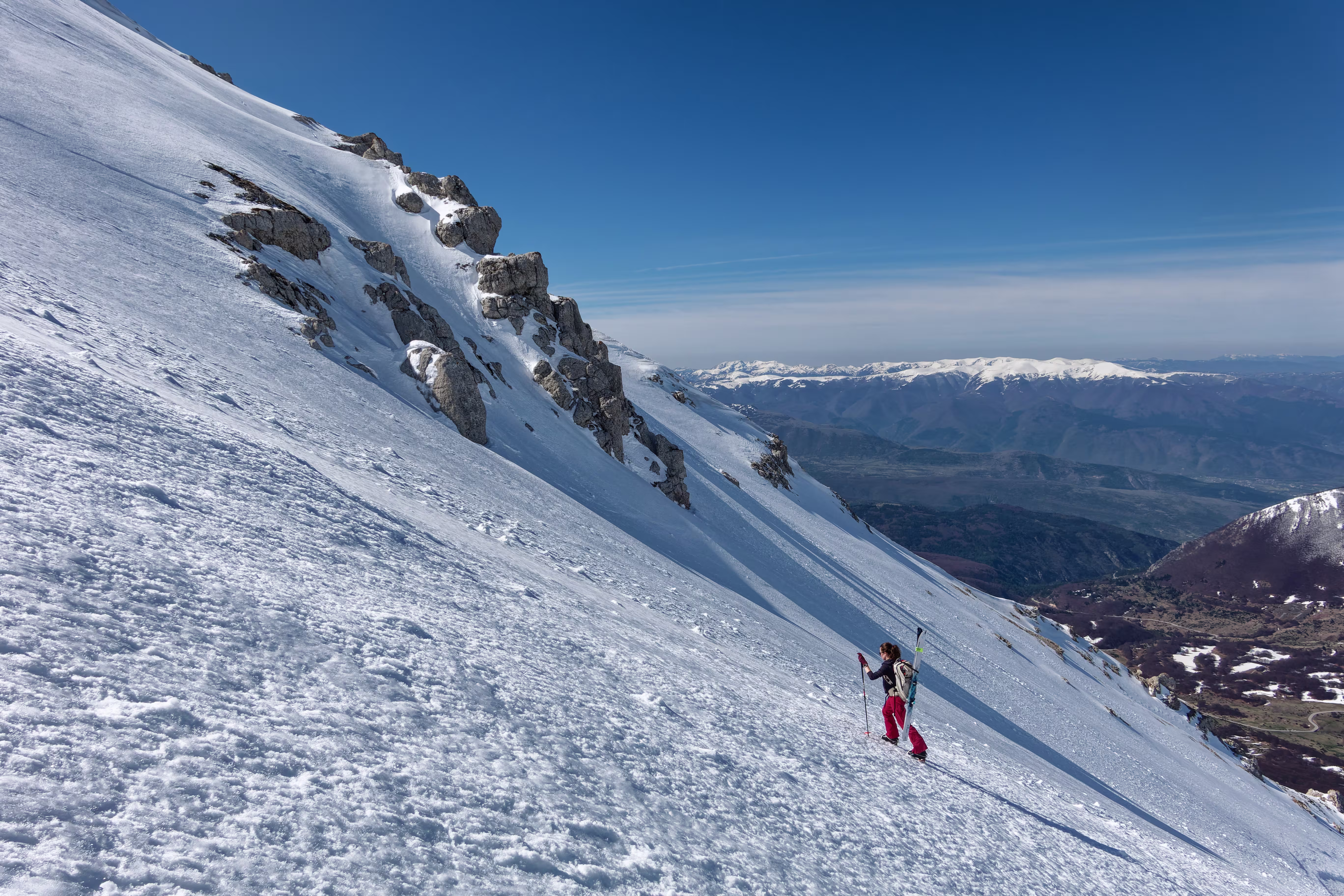 In uscita dalla Rava