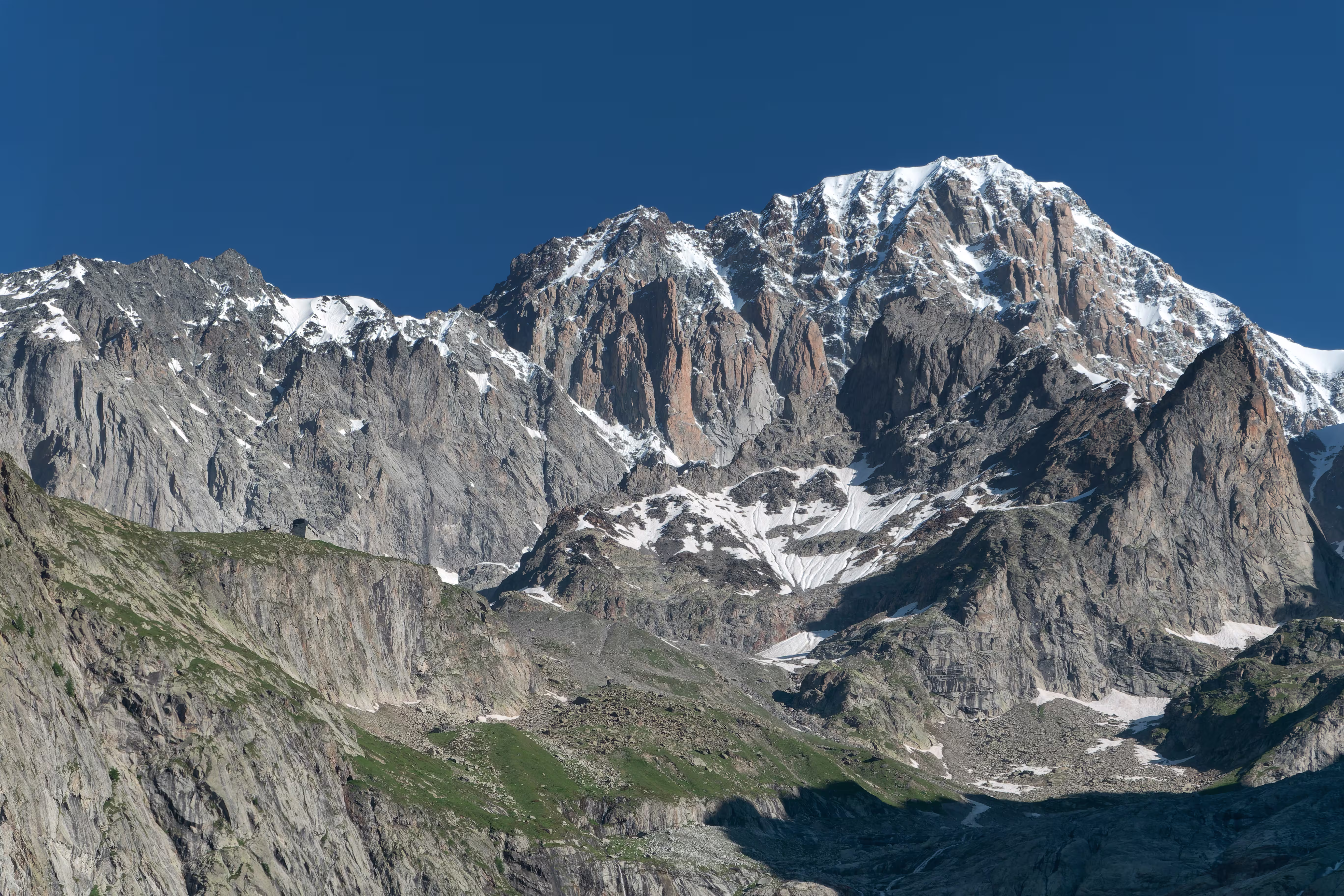 La nstra meta con il Rifugio Monzino