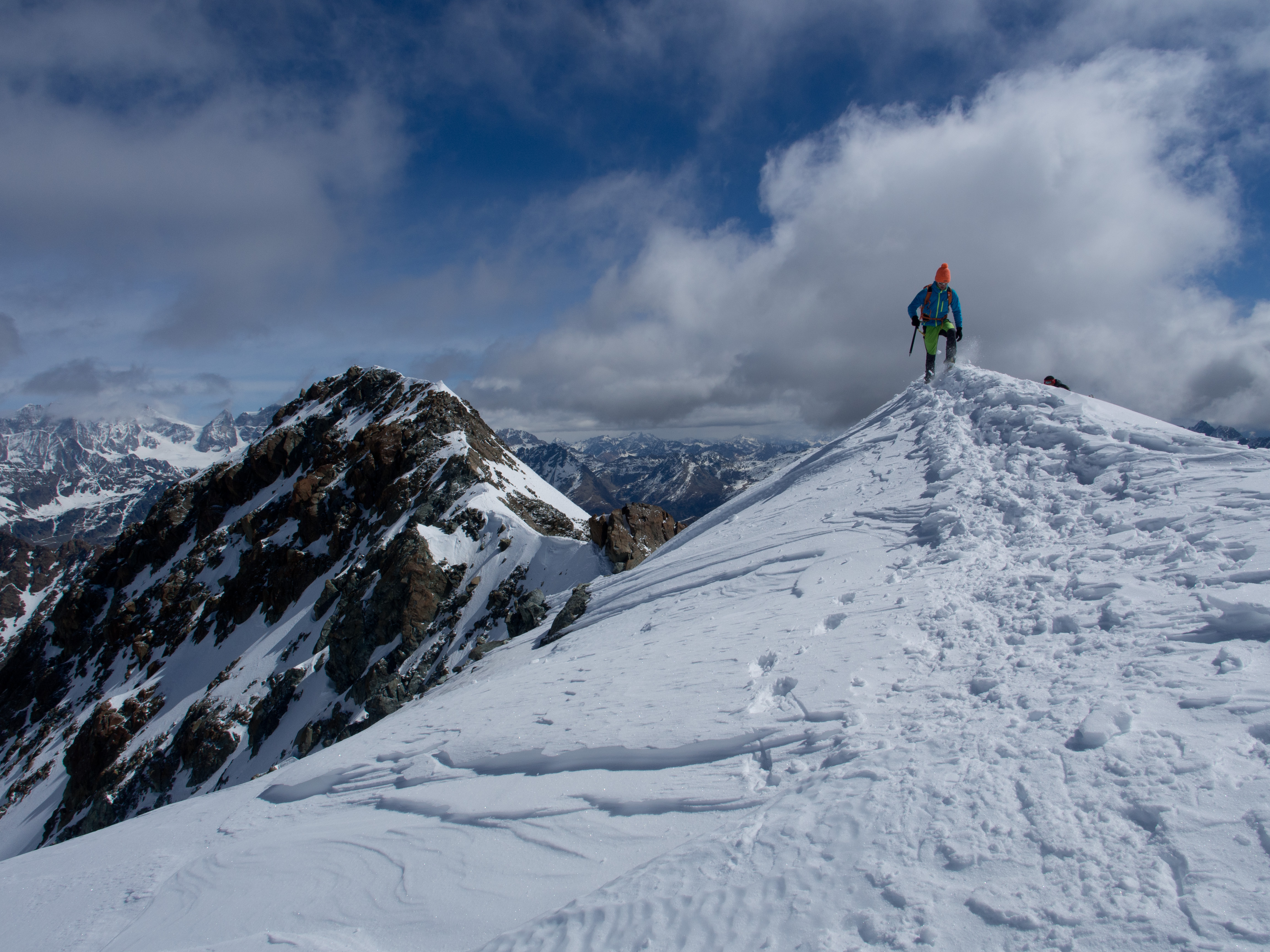 Scialpinismo Pizzo Cassandra, L’anticima