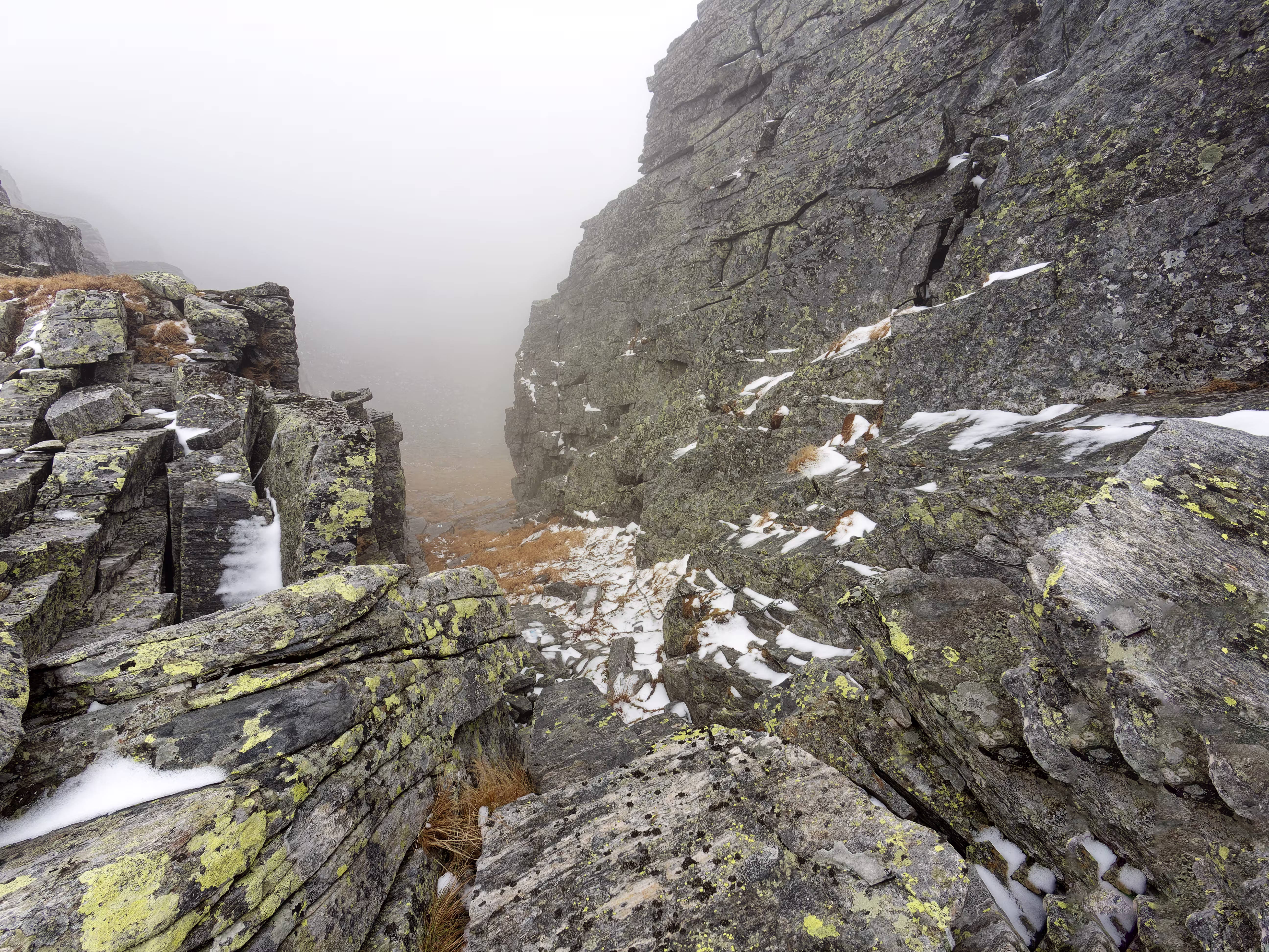 L’intaglio che sale da Vergeletto