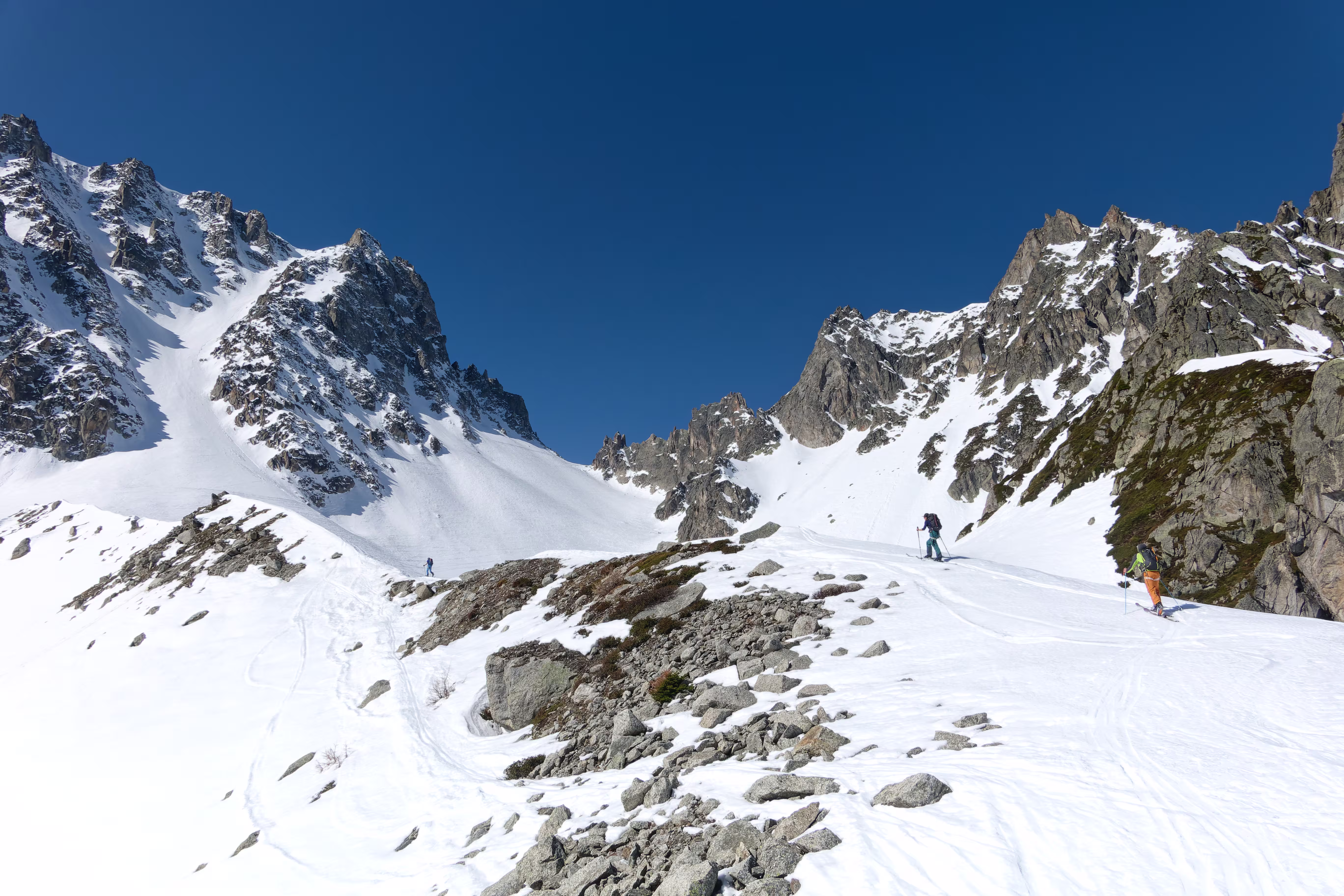 In vista del Col des Ecandies